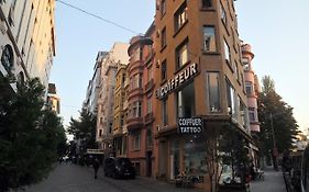 Golden Prestige Apartment